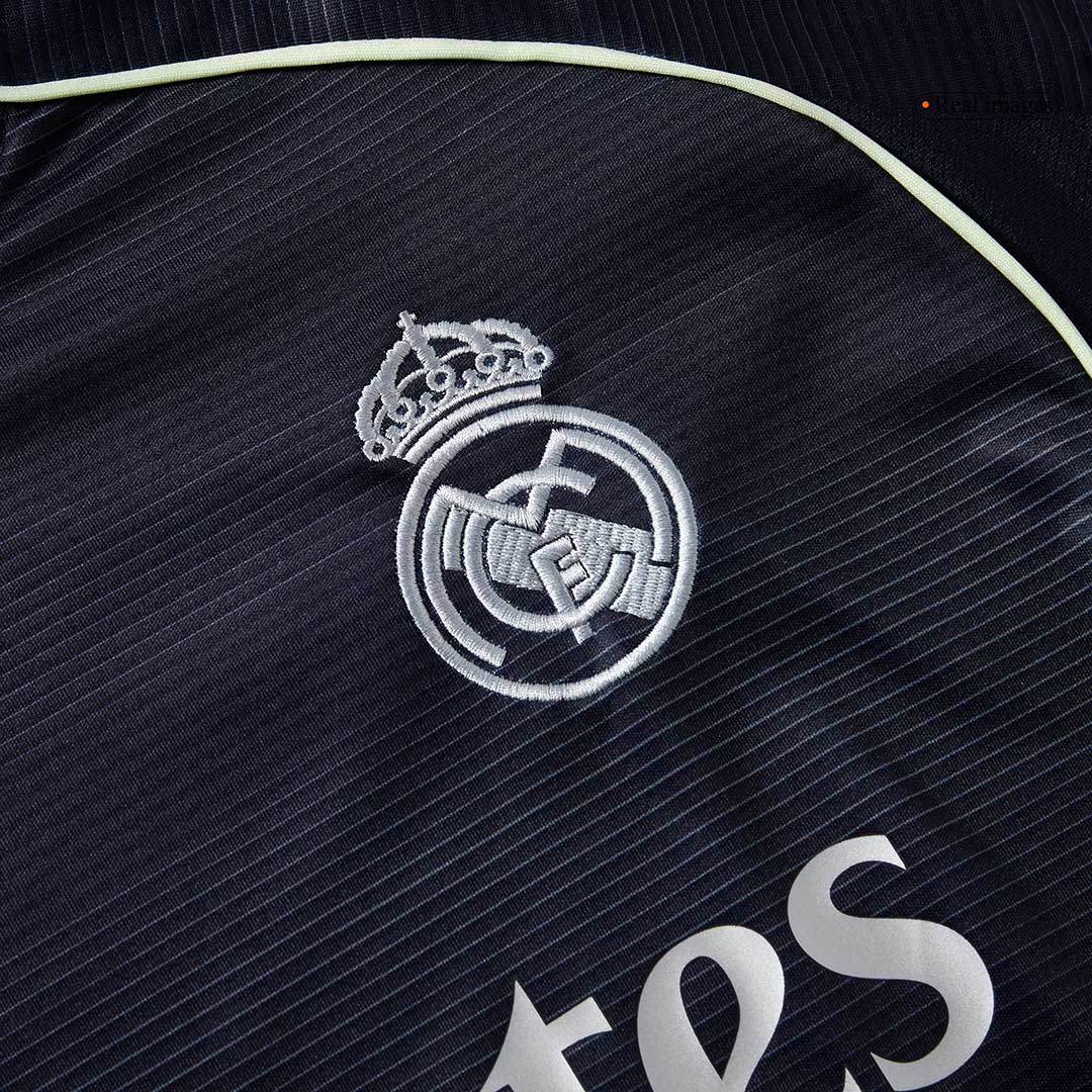 Real Madrid Bortedraktsett 2025/26 [PREMIUM]