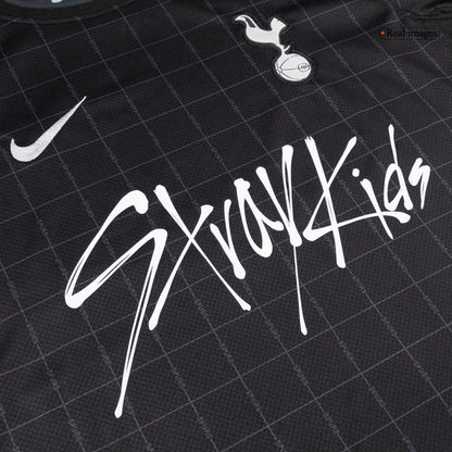 Tottenham Hotspur Spesialdrakt 2025/26 x Stray Kids