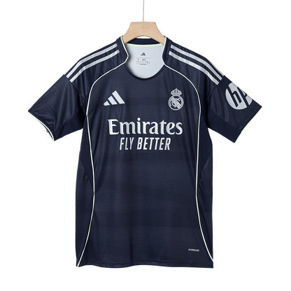Real Madrid Bortedrakt 2025/26 – VALVERDE #8 [PREMIUM]